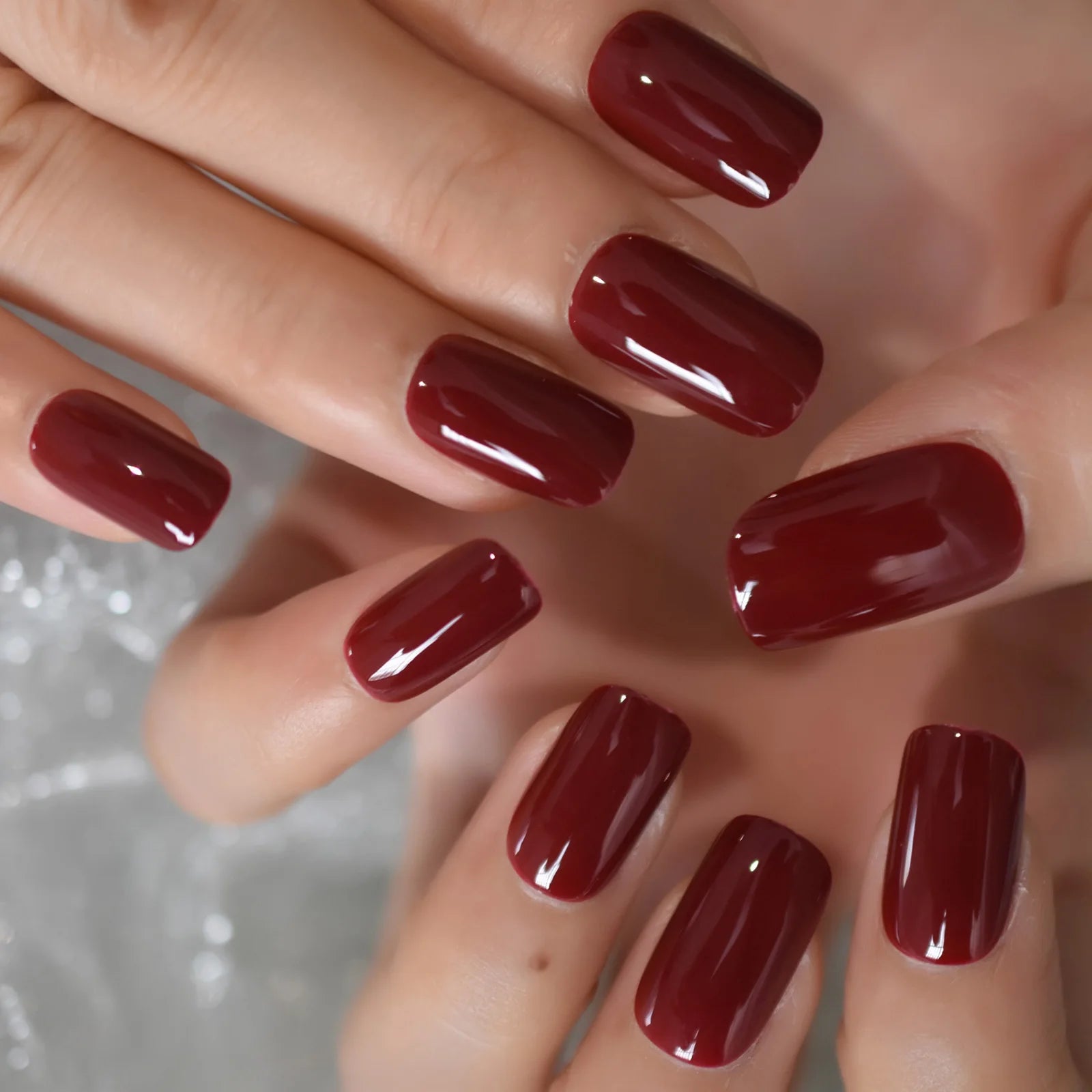 Burgundy Fake Nails Glossy Claret Press On False Nail Medium Squoval gel Full Cover Artificial Nail Tip With Adhesive Sticker