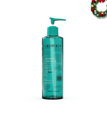 Extra Gentle Intimate Cleanser with Menthol and Aloe Vera - 260 ml Enriched with Sage Extract